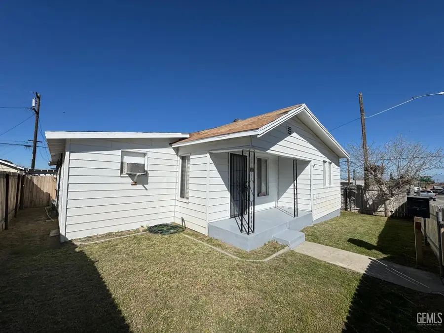 200 E STREET, Taft, CA 93268 - #2