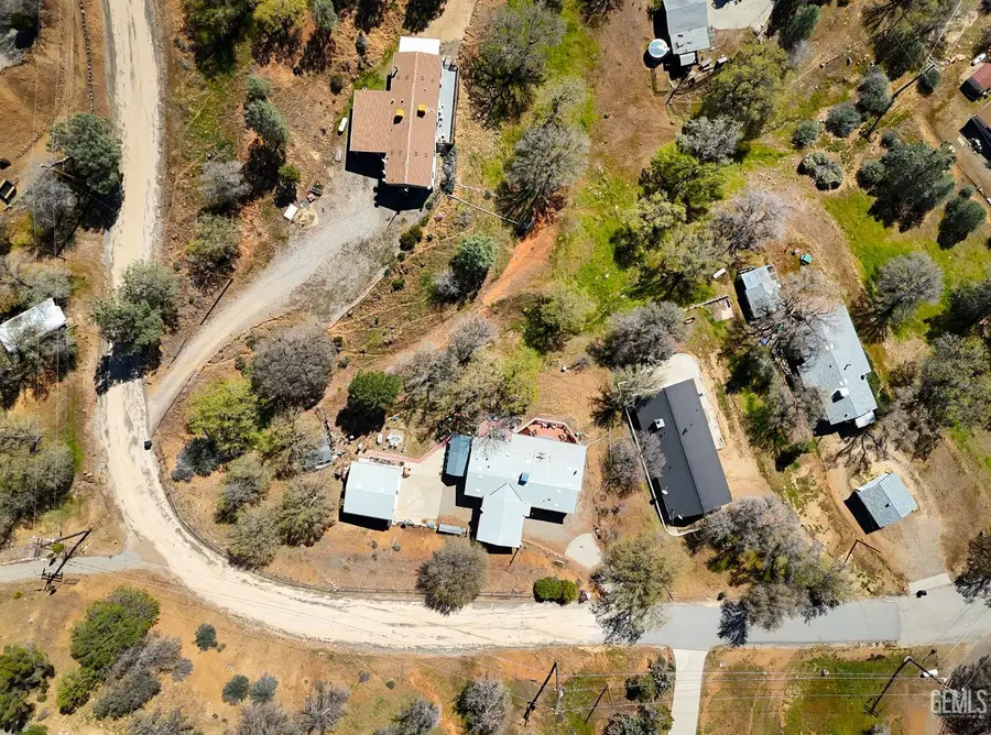 108 SPLIT MOUNTAIN WAY, Wofford Heights, CA 93285 - #2