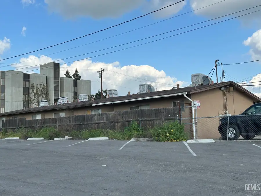 1911 FLOWER STREET, Bakersfield, CA 93305 - #3