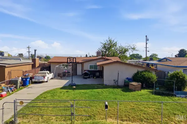 6617 DORVA AVENUE, Bakersfield, CA 93306