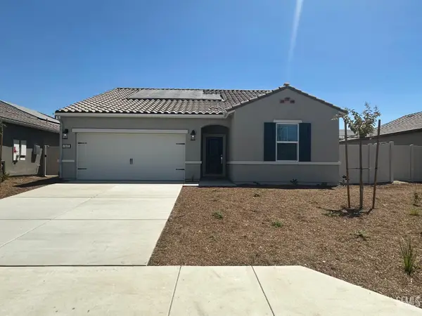7907 BLUEBERRY AVENUE, Bakersfield, CA 93313