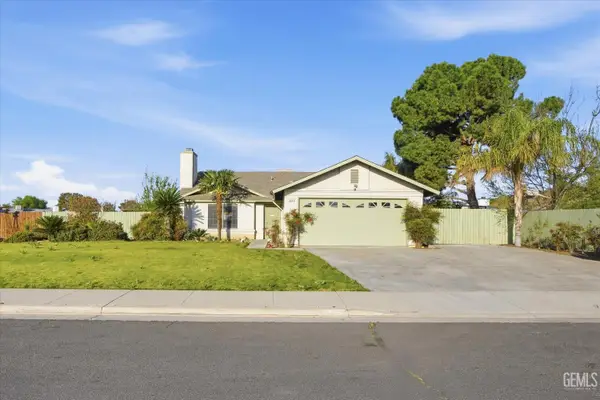 3845 COLLIER STREET, Bakersfield, CA 93312