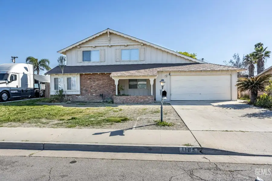1105 ARENA WAY, Bakersfield, CA 93304 - #3