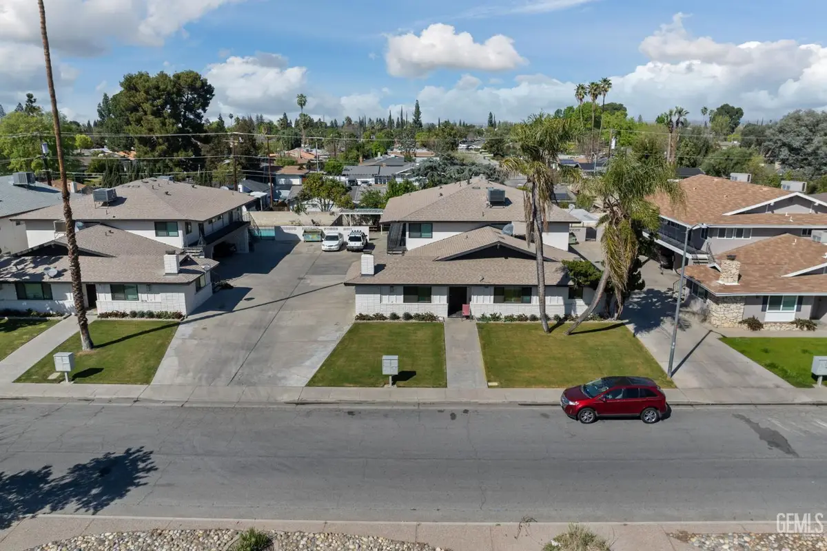 6206 STOCKDALE HIGHWAY, Bakersfield, CA 93309 - #1