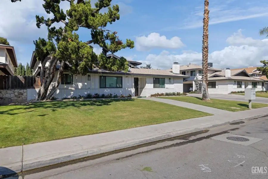 6212 STOCKDALE HIGHWAY, Bakersfield, CA 93309 - #2