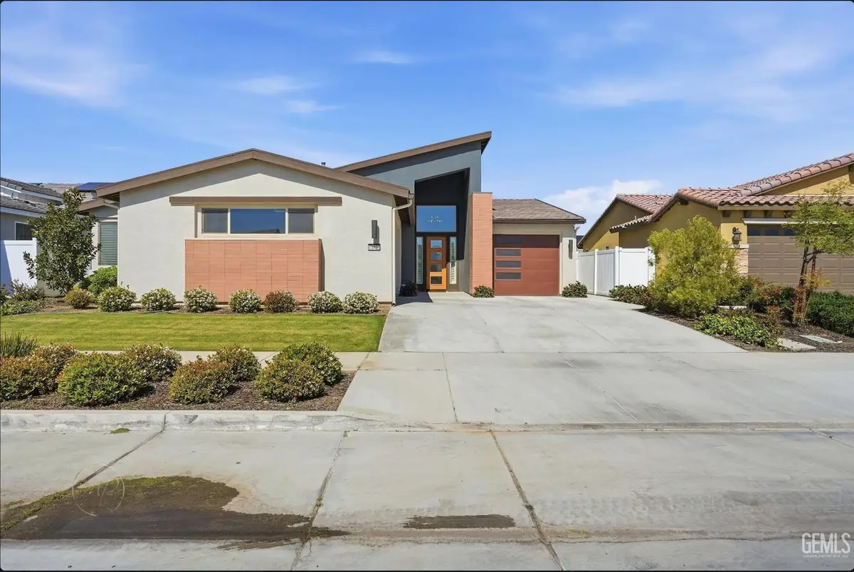 14822 PEMBERLEY PASSAGE AVENUE, Bakersfield, CA 93311 - #1