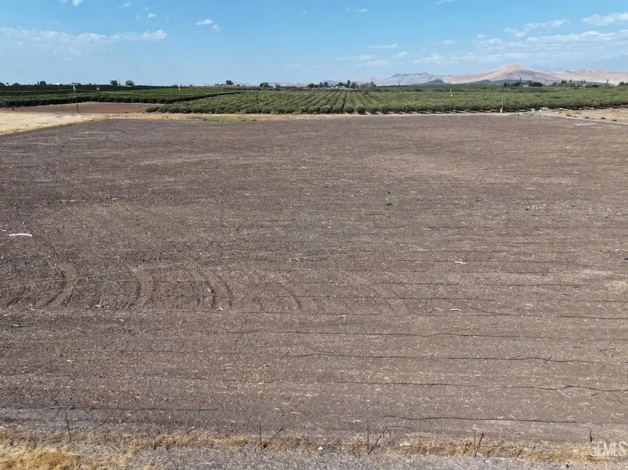 26161 AVENUE 100, Terra Bella, CA 93270 - #2