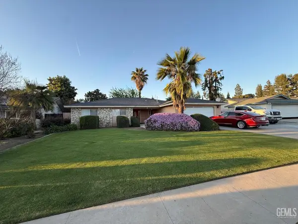 4212 CHARTER OAKS AVENUE, Bakersfield, CA 93309