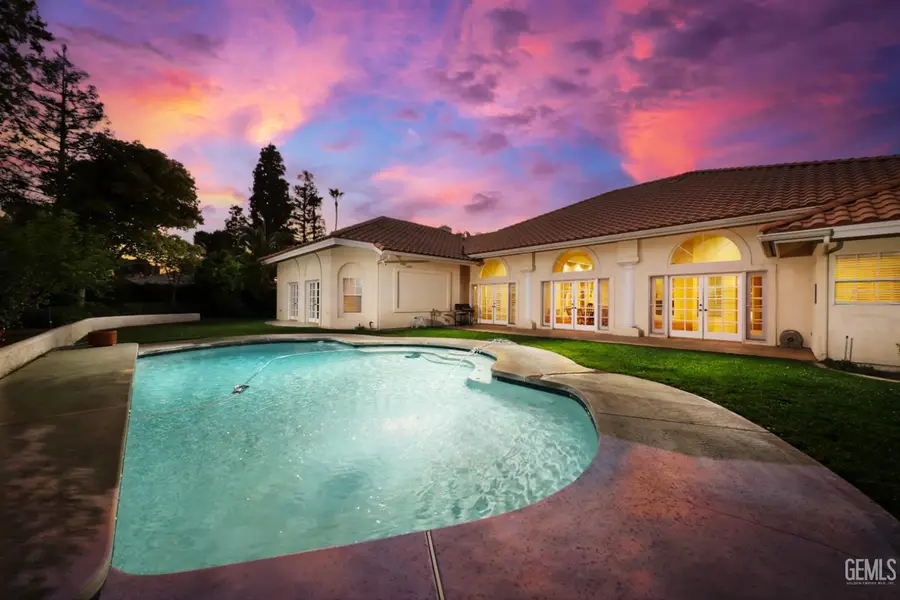 7301 CALLE SAGRADA, Bakersfield, CA 93309 - #2