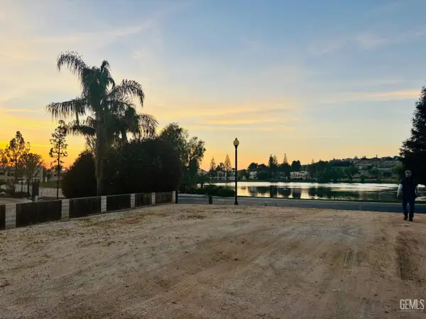 14711 LAS PALMAS DRIVE, Bakersfield, CA 93306