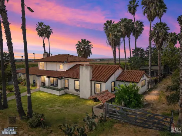 552 PEPPER DRIVE, Bakersfield, CA 93307