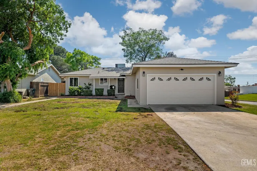 1801 UNIVERSITY AVENUE, Bakersfield, CA 93305 - #2