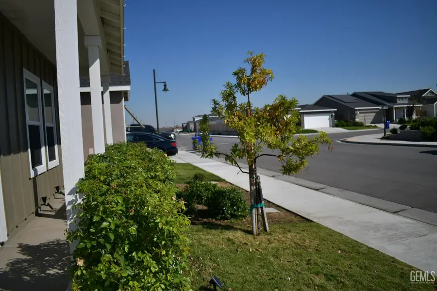 3333 MULBERRY GROVE WAY, Shafter, CA 93263 - #3