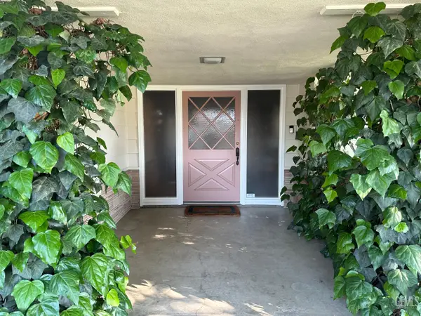 1902 JUBILEE DRIVE, Wasco, CA 93280