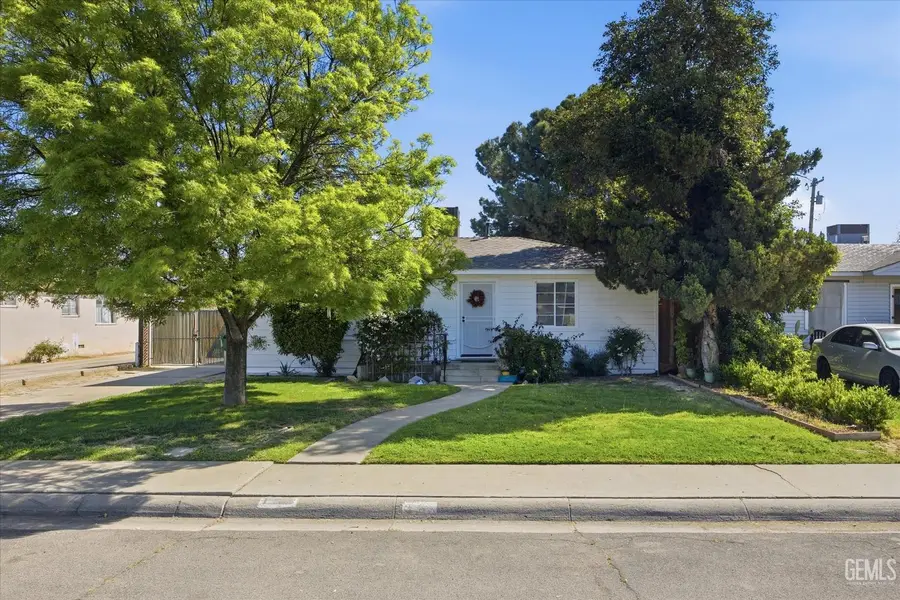 108 CURRAN STREET, Bakersfield, CA 93309 - #3
