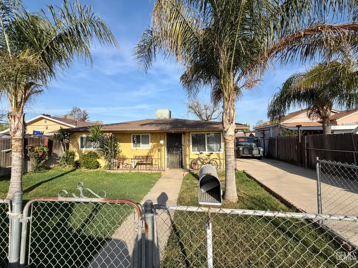 515 MONTICELLO AVENUE, Bakersfield, CA 93307 - #1