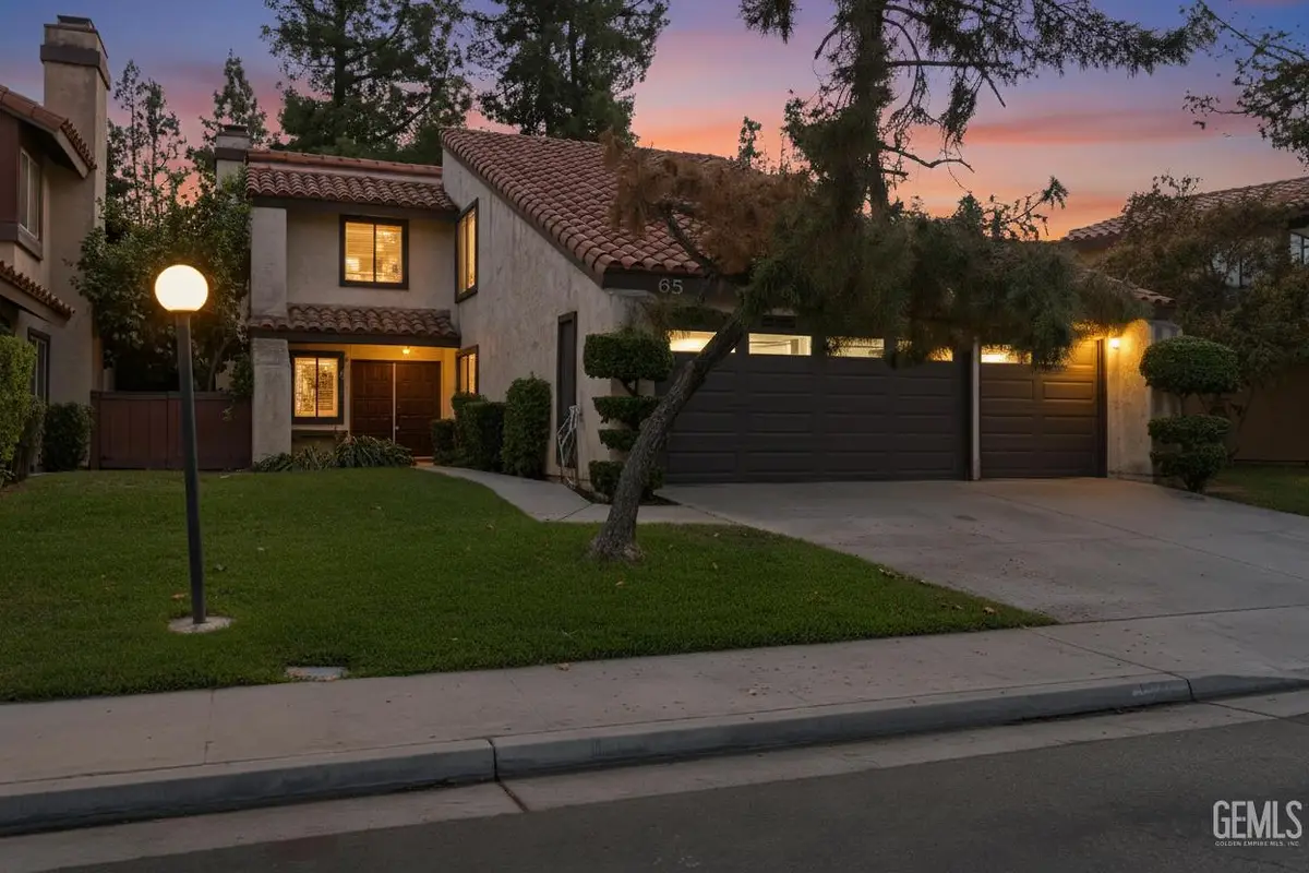 4165 PINEWOOD LAKE DRIVE, Bakersfield, CA 93309 - #1