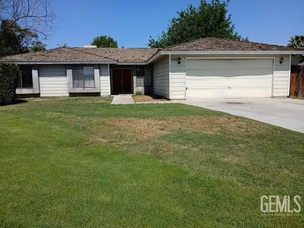 9001 FIELDING COURT, Bakersfield, CA 93307