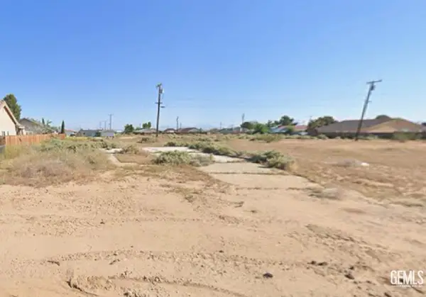 8307 WALPOLE, California City, CA 93505