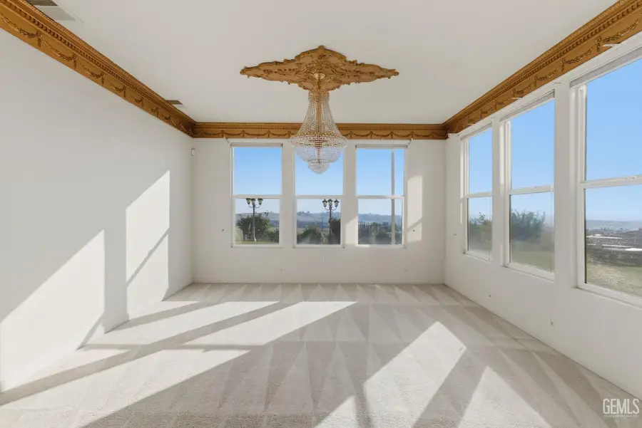 14011 RAPHAEL AVENUE, Bakersfield, CA 93306 - #2