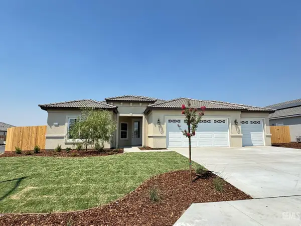 11029 ALCAZAR AVENUE, Bakersfield, CA 93311