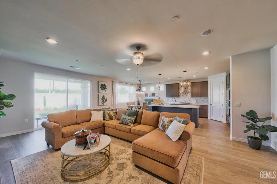 11029 ALCAZAR AVENUE, Bakersfield, CA 93311 - #2