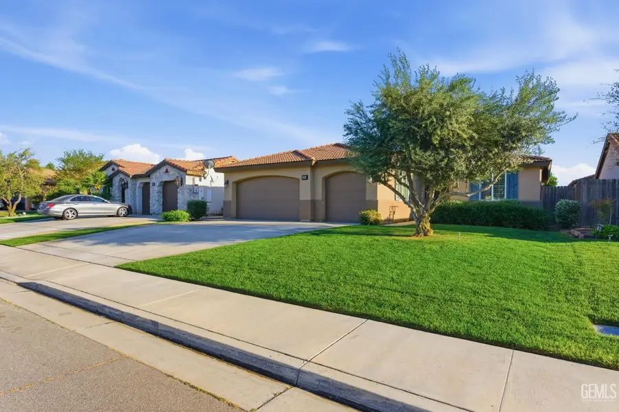 5805 MOONSTONE PEAK DRIVE, Bakersfield, CA 93313 - #2