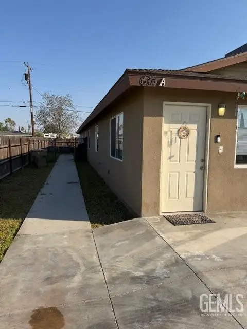 614 E 9TH STREET, Bakersfield, CA 93307 - #3