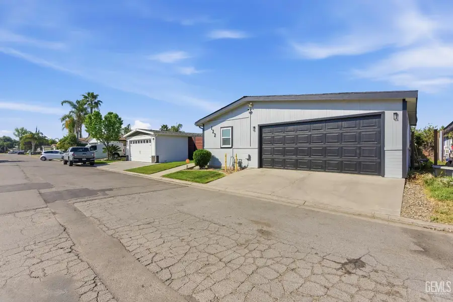 499 PACHECO ROAD #122, Bakersfield, CA 93307 - #2