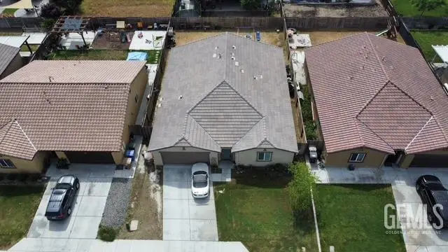 415 WELCH AVENUE, Bakersfield, CA 93307 - #2