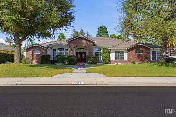 1311 DUNAIRE DRIVE, Bakersfield, CA 93312