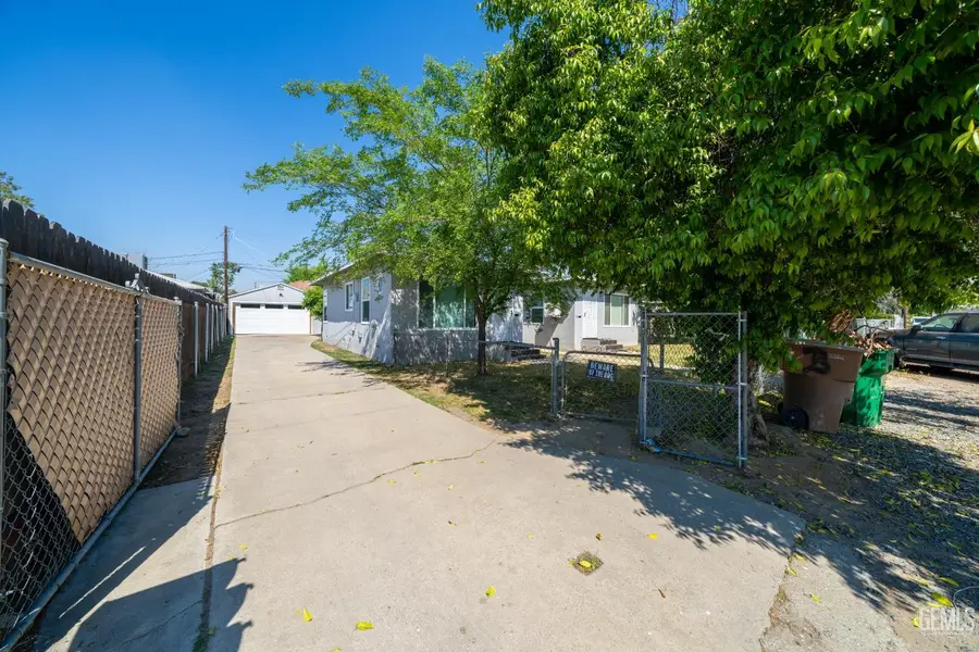 808 EL TEJON AVENUE, Bakersfield, CA 93308 - #3