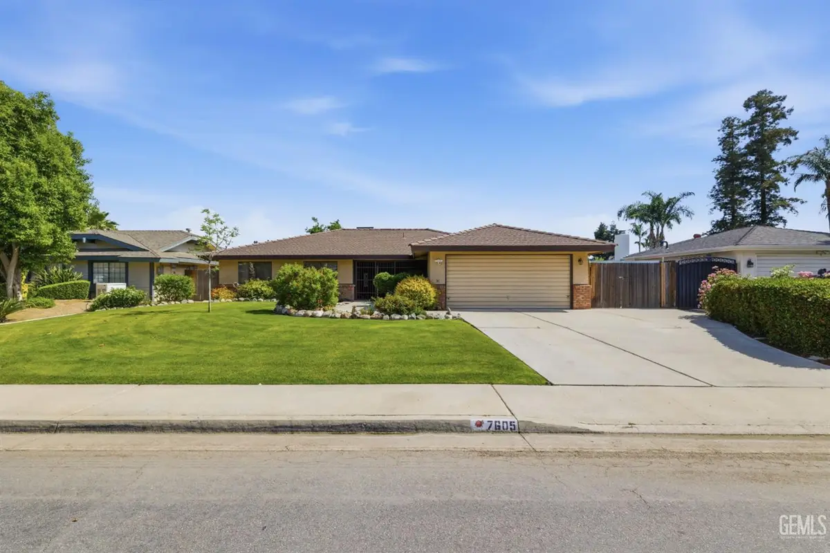 7605 VALEMOUNT DRIVE, Bakersfield, CA 93309 - #1