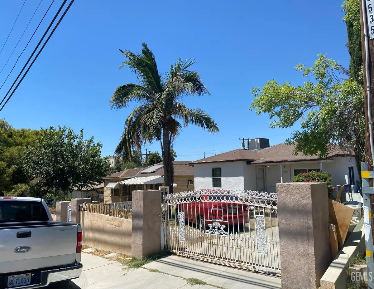 2228 COLLEGE AVENUE, Bakersfield, CA 93306 - #1