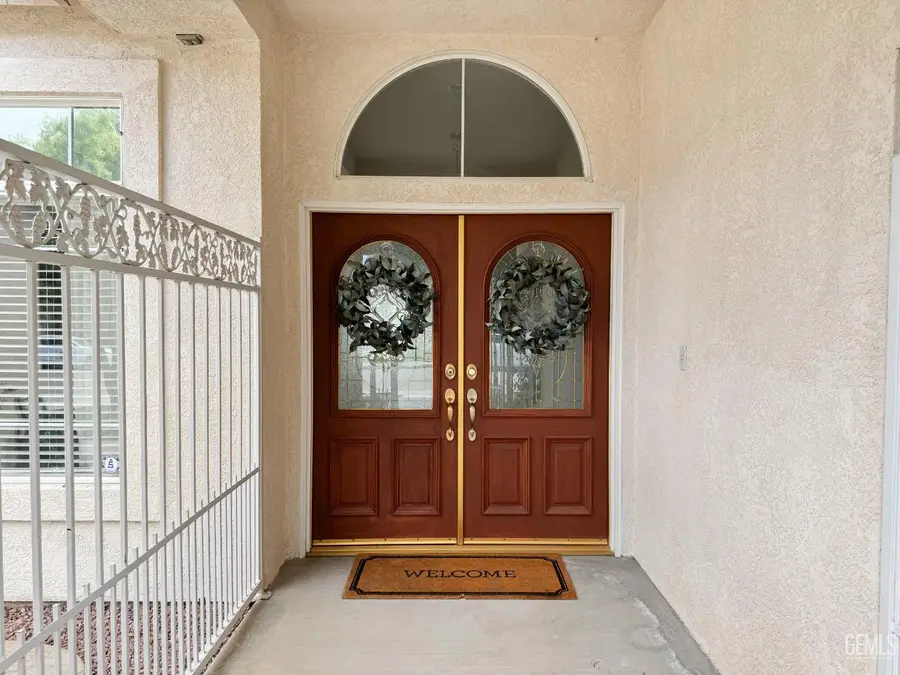 9320 QUAIL BROOK COURT, Bakersfield, CA 93312 - #3