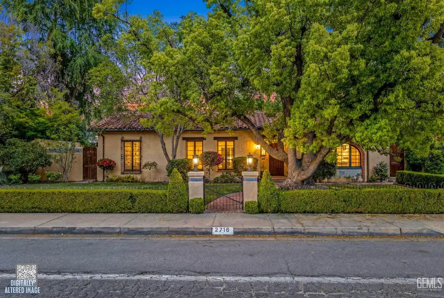 2716 21ST STREET, Bakersfield, CA 93301 - #2