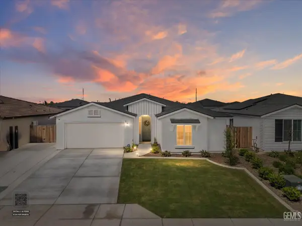 910 HARTLEPOOL AVENUE, Bakersfield, CA 93307