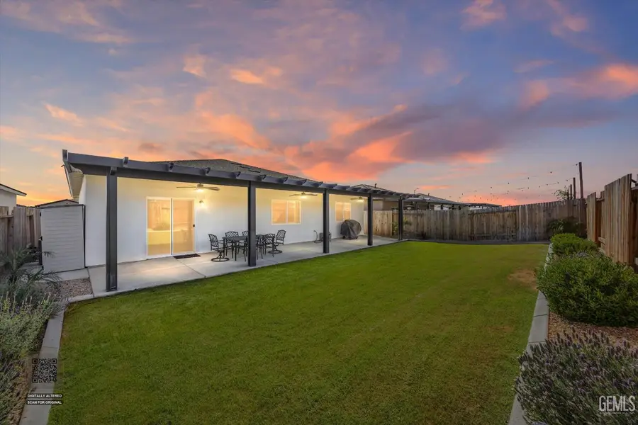 910 HARTLEPOOL AVENUE, Bakersfield, CA 93307 - #2