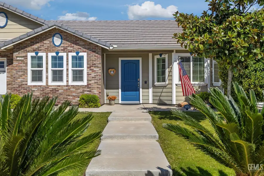 13210 SUNLIGHT STAR STREET, Bakersfield, CA 93314 - #2