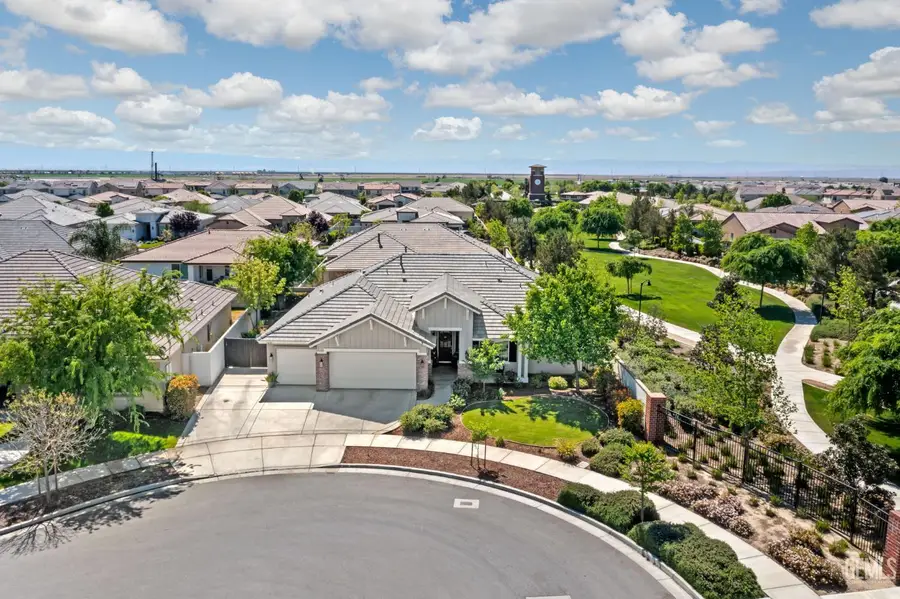 11631 SHADY VALLEY PLACE, Bakersfield, CA 93311 - #3