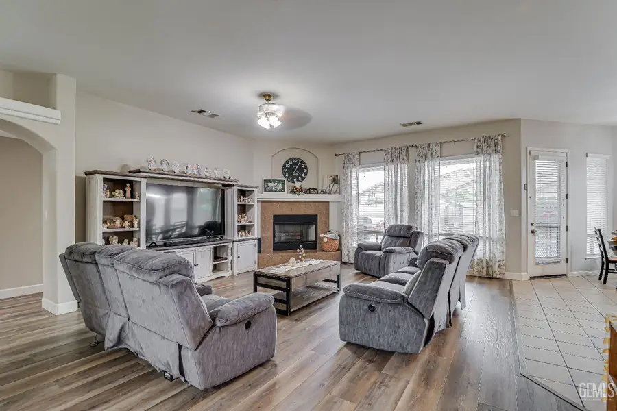 13103 INDURAN DRIVE, Bakersfield, CA 93314 - #3