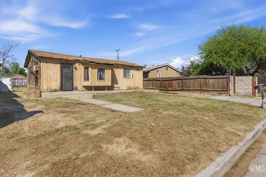 6705 BETTY STREET, Bakersfield, CA 93307 - #3
