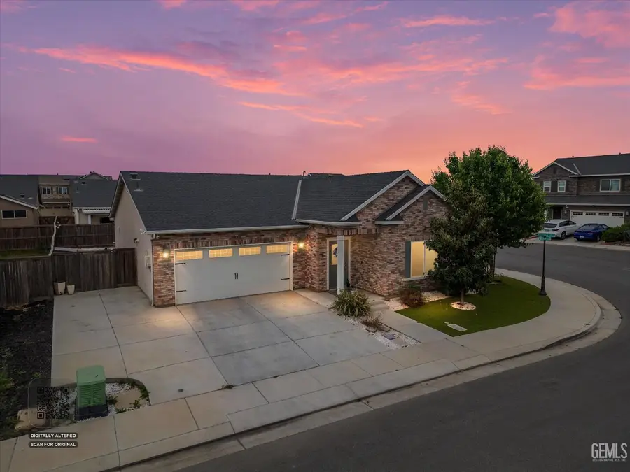 9001 BROOK SHADOW WAY, Shafter, CA 93263 - #2