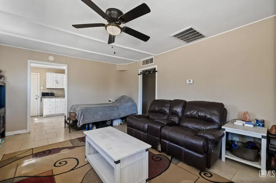 511 ROSE AVENUE, Taft, CA 93268 - #3