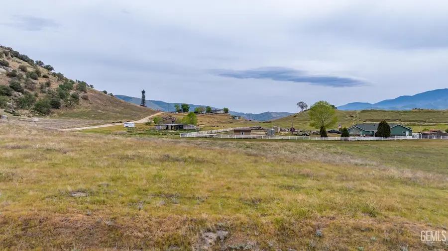 0 HARNESS DR, Tehachapi, CA 93561 - #3