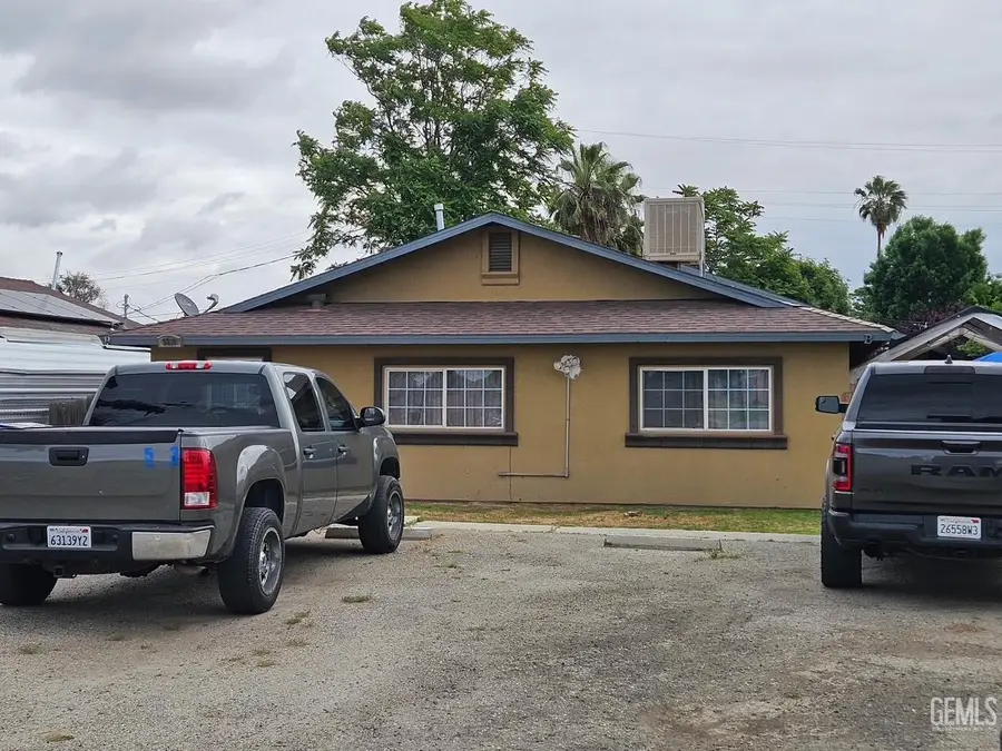 2320 MICHAEL STREET, Bakersfield, CA 93307 - #2