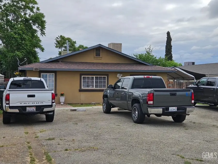 2320 MICHAEL STREET, Bakersfield, CA 93307 - #3