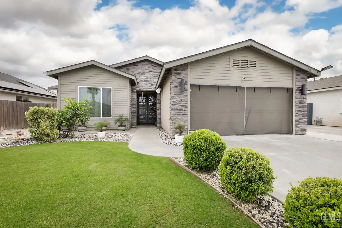 7901 BRISTOL SPRING AVENUE, Bakersfield, CA 93313 - #1
