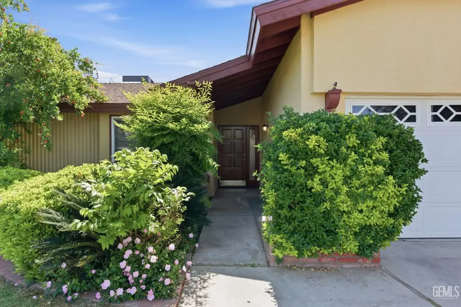 3712 SONOITA DRIVE, Bakersfield, CA 93309 - #3