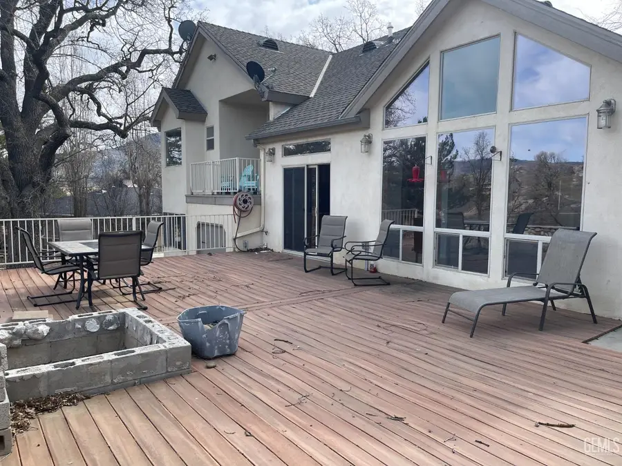 28751 GLENEAGLE COURT, Tehachapi, CA 93561 - #2